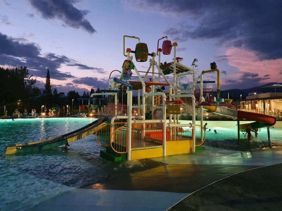 Sisan Family Resort Bardolino Exterior photo