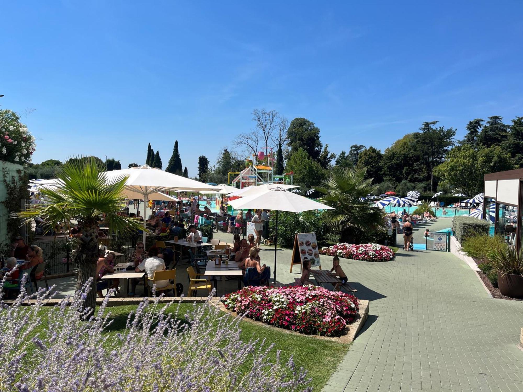 Sisan Family Resort Bardolino Exterior photo